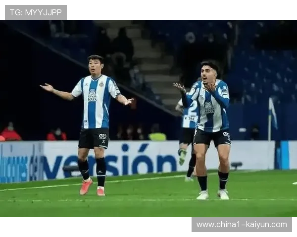 保级区巴列卡诺与奥维耶多战延期 降级混战形势愈发复杂